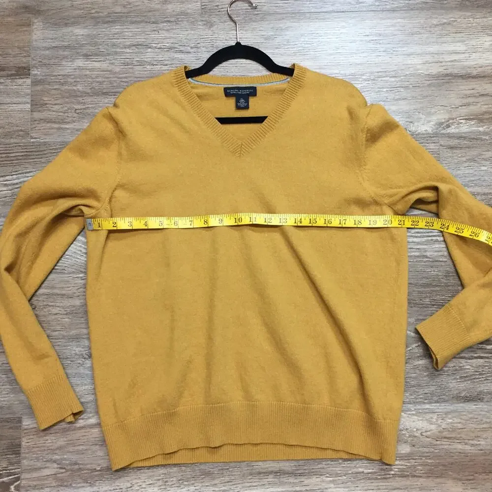 Banana Republic Extra Fine Merino Wool V-Neck Men's Sweater XL Classic Old Money